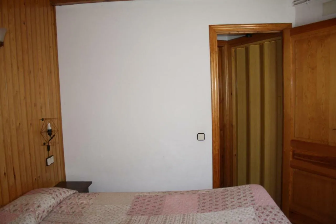 Casa Peret De Pereto Hotel PYRENEES-CATALAN